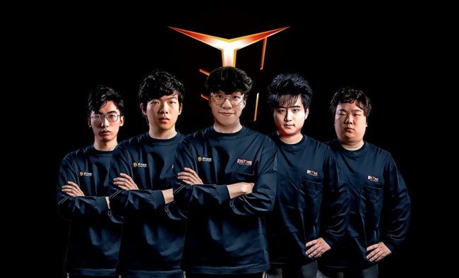 这次的亮相 这次的亮相